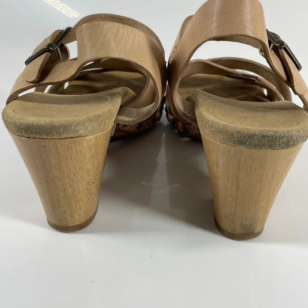 Dansko Sissy Tan Leather Strappy Clog Sandals Wood Heel Studded Women 36 5.5-6 - Picture 14 of 16